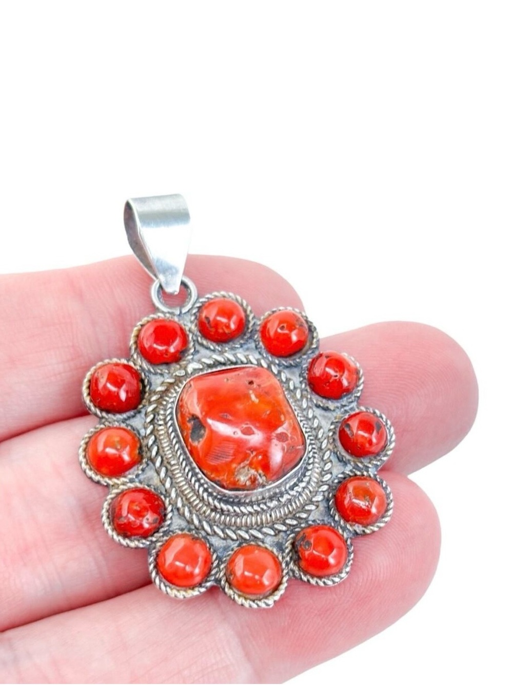 Red Coral Cabochon Silver Pendant Necklace - Classic Floral Motif